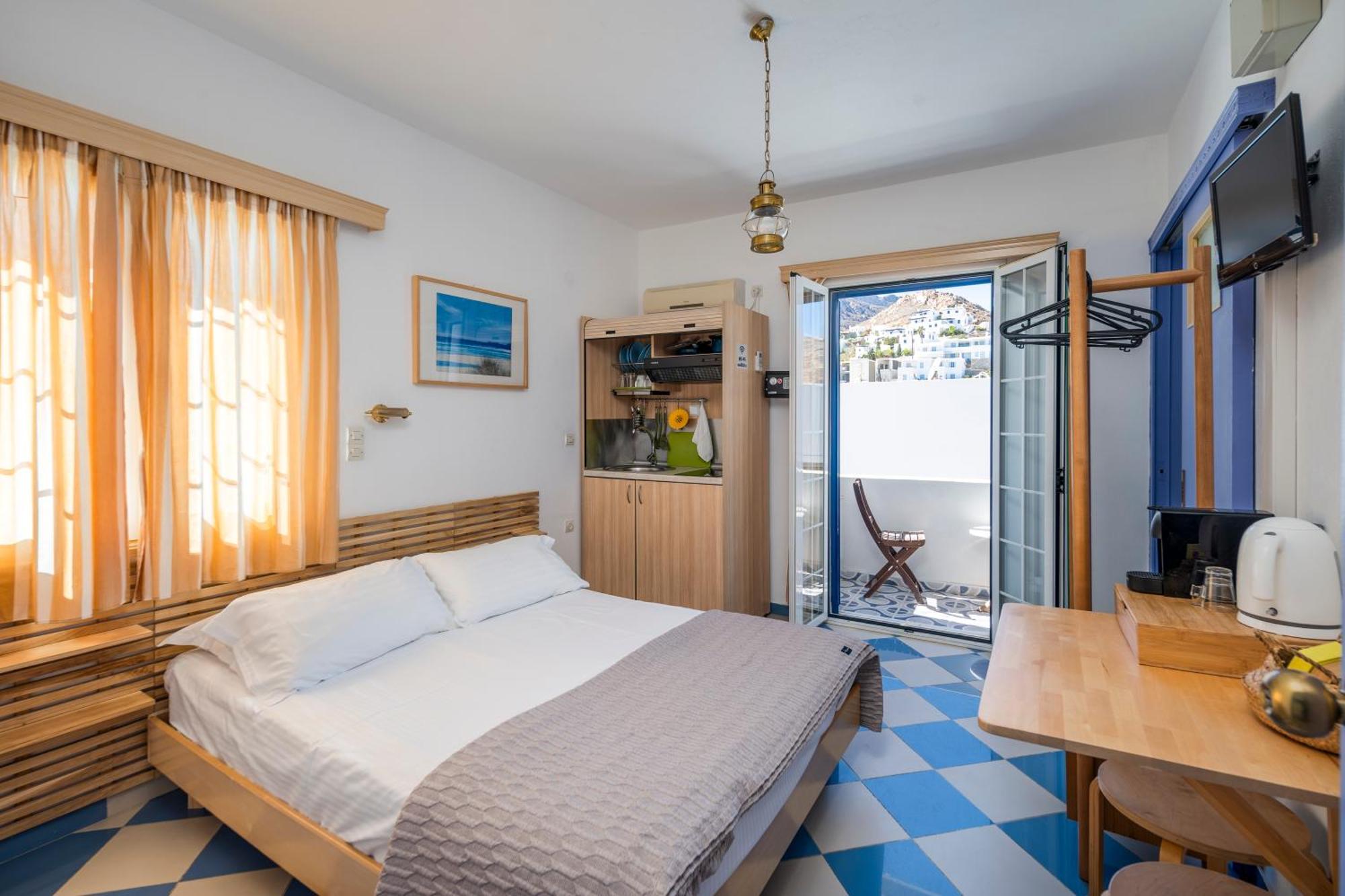 Bofor Studios & Rooms Livadakia Bilik gambar